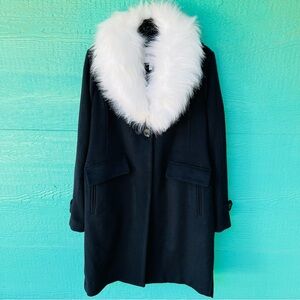 DEREK LAM BLACK WOOL TRENCH COAT WITH WHITE FAUX FOX FUR TRIM SIZE LARGE NWT